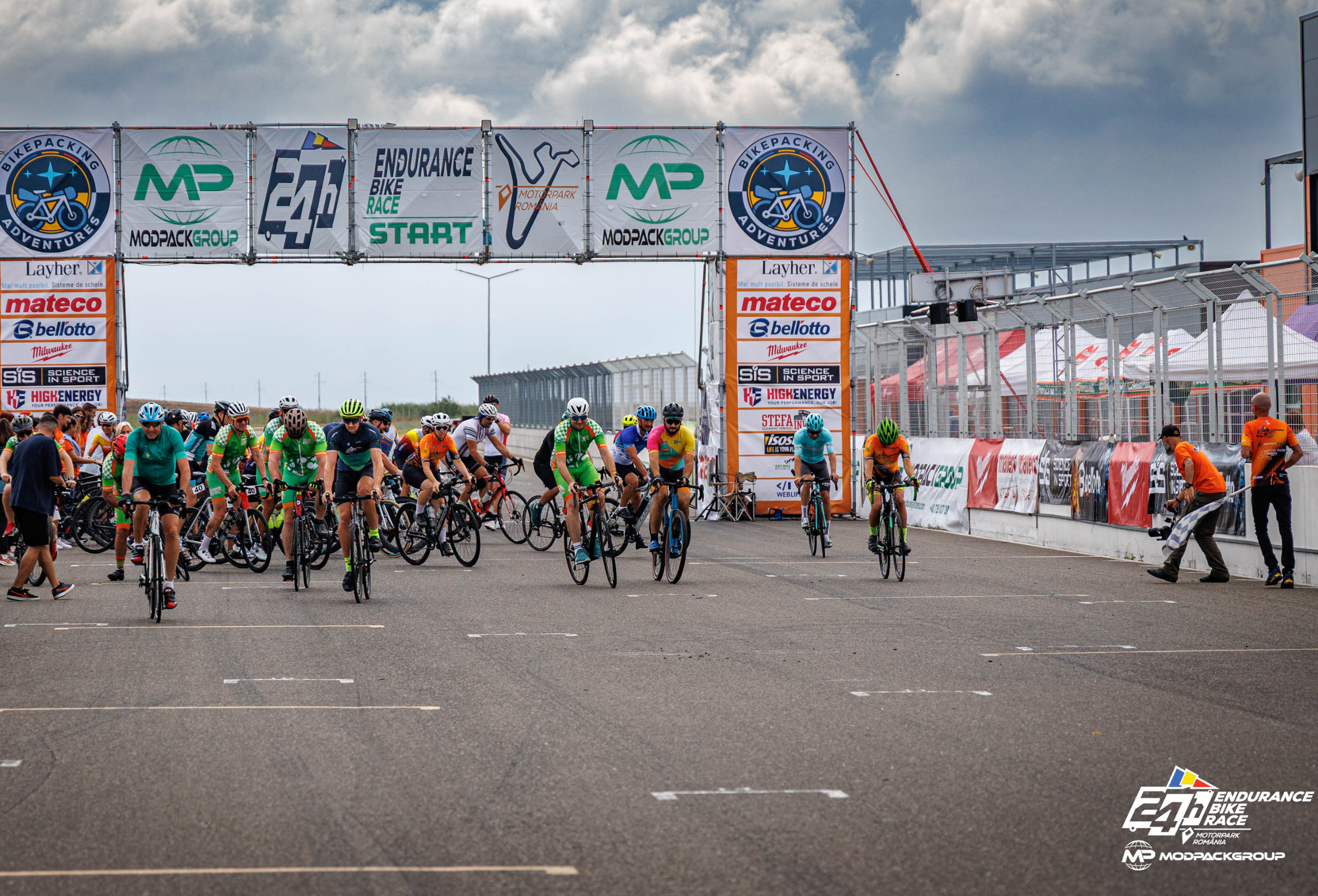 24h Endurance Bike Race_ Start 2025